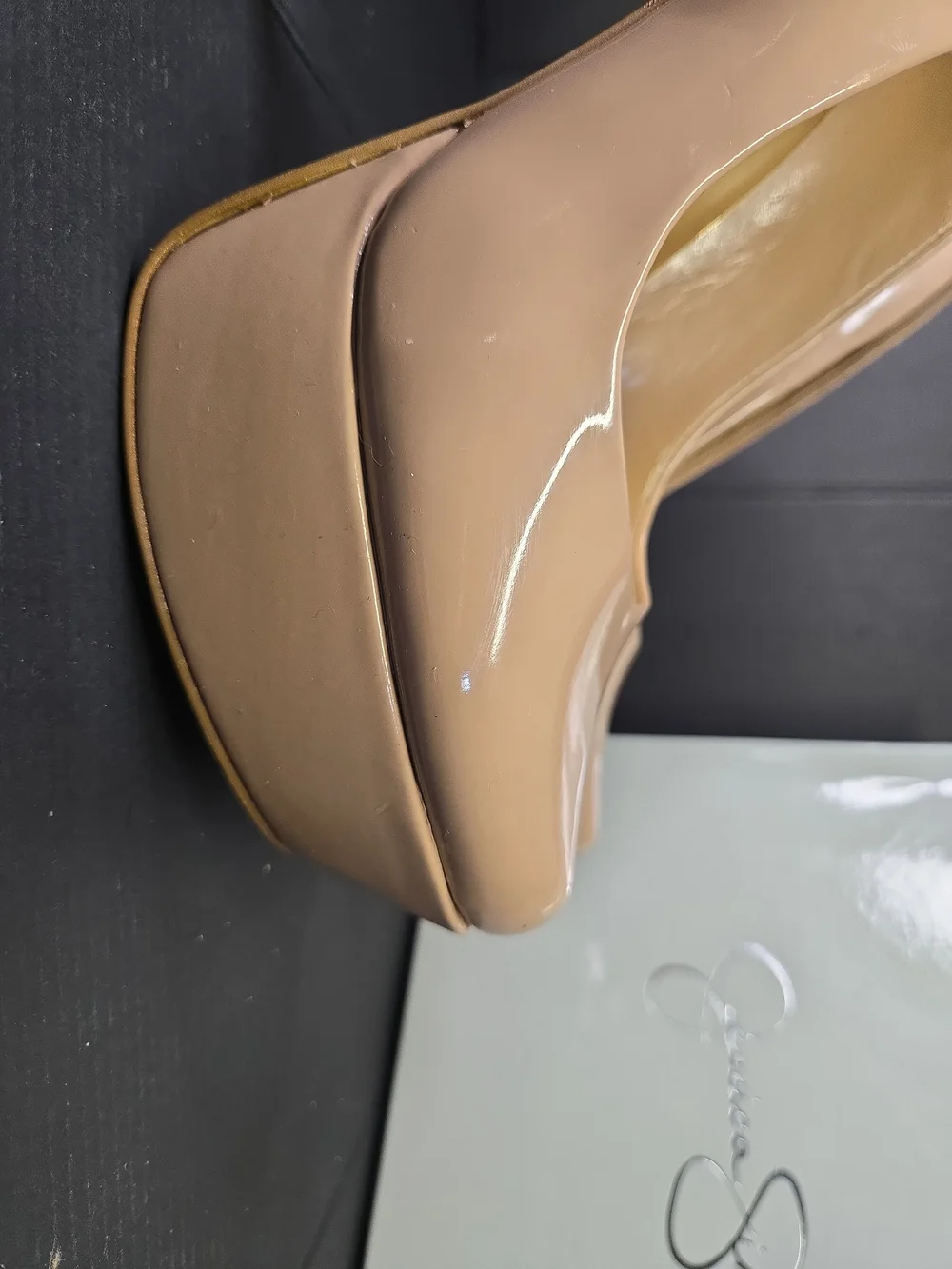 Jessica Simpson Nude Patent Platform Pumps Heels Almond Toe JS-Dany Size 10